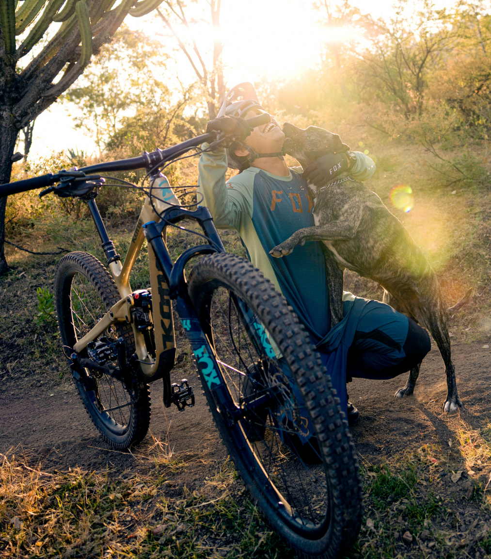 Israel Carrillo photo 3